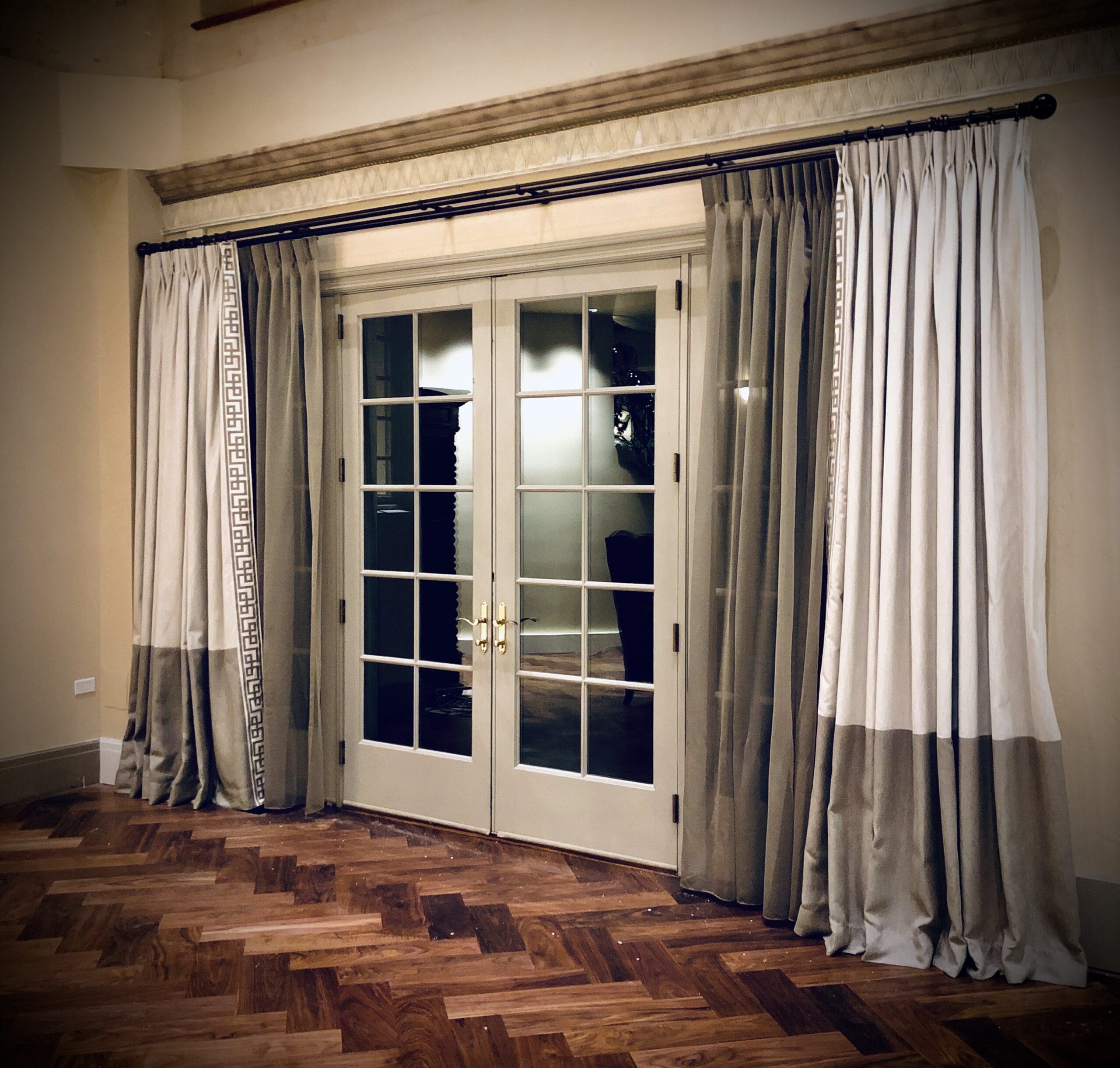 Upholstery Reno: Custom Drapes, Fabric & Trim Trends 2025